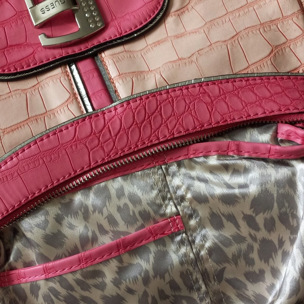 Guess Faux Croc Two Tone Pink Handbag & Guess Wallet Trifold GUC - Picture 16 of 16